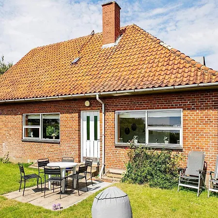 Ii Holiday home *